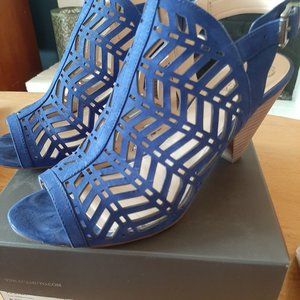 Vince Camuto nubuck sandals, in box